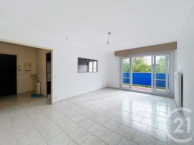 Appartement F3 &agrave; vendre - 3 pi&egrave;ces - 64,21 m2 - Vallauris - 06 - PROVENCE-ALPES-COTE-D-AZUR