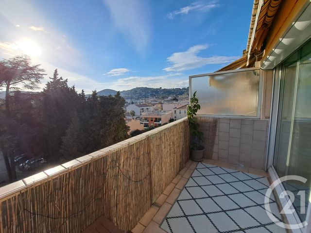 Appartement T4 &agrave; louer - 4 pi&egrave;ces - 78,19 m2 - Vallauris - 06 - PROVENCE-ALPES-COTE-D-AZUR