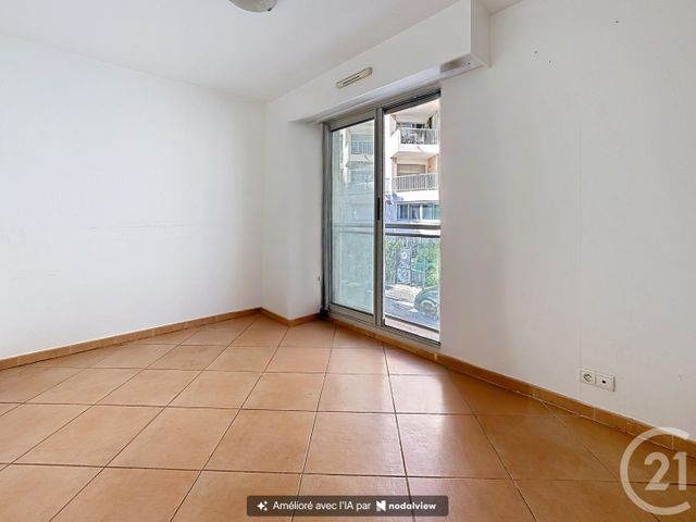 Appartement F2 &agrave; vendre - 2 pi&egrave;ces - 42 m2 - Antibes - 06 - PROVENCE-ALPES-COTE-D-AZUR