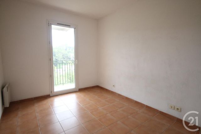 Appartement T2 &agrave; louer - 2 pi&egrave;ces - 37,52 m2 - Mougins - 06 - PROVENCE-ALPES-COTE-D-AZUR