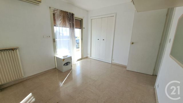 Appartement T4 &agrave; louer - 4 pi&egrave;ces - 72,55 m2 - Antibes - 06 - PROVENCE-ALPES-COTE-D-AZUR
