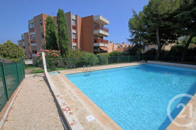 Appartement Studio Cabine à louer ANTIBES