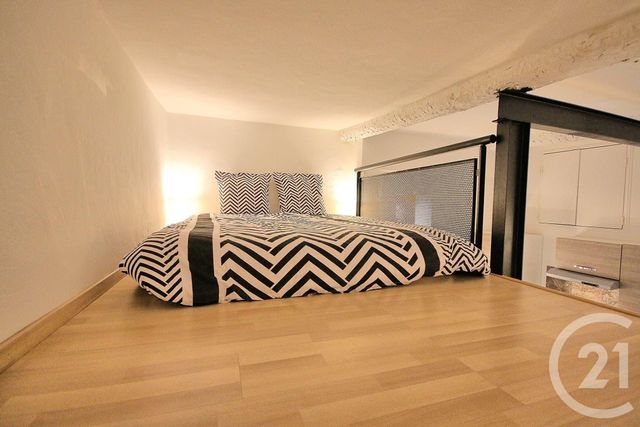 Appartement Studio &agrave; louer - 1 pi&egrave;ce - 28 m2 - Antibes - 06 - PROVENCE-ALPES-COTE-D-AZUR
