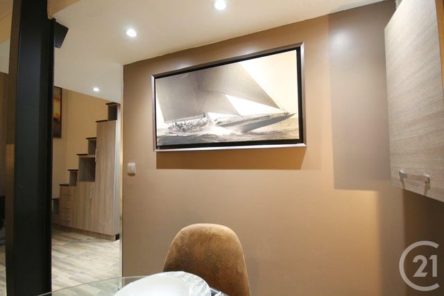 Appartement Studio &agrave; louer - 1 pi&egrave;ce - 28 m2 - Antibes - 06 - PROVENCE-ALPES-COTE-D-AZUR