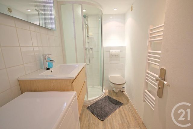 Appartement Studio &agrave; louer - 1 pi&egrave;ce - 28 m2 - Antibes - 06 - PROVENCE-ALPES-COTE-D-AZUR