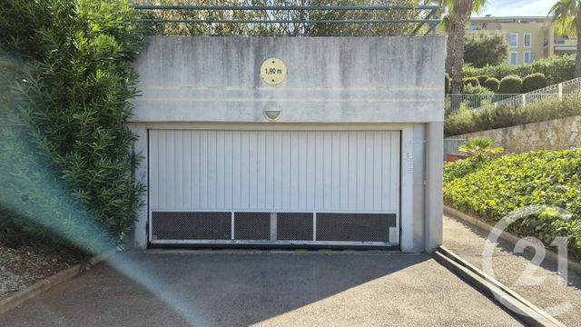 Parking &agrave; louer - 11,76 m2 - Biot - 06 - PROVENCE-ALPES-COTE-D-AZUR