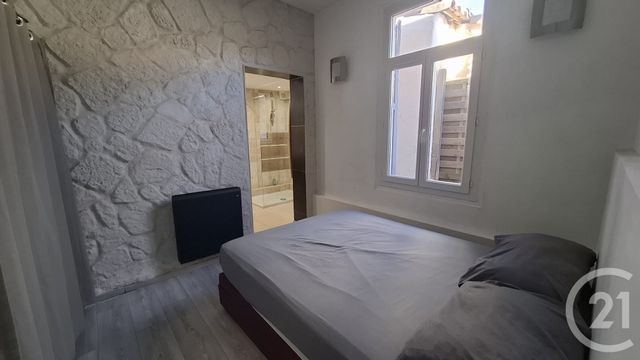 Maison &agrave; louer - 4 pi&egrave;ces - 86,06 m2 - Antibes - 06 - PROVENCE-ALPES-COTE-D-AZUR