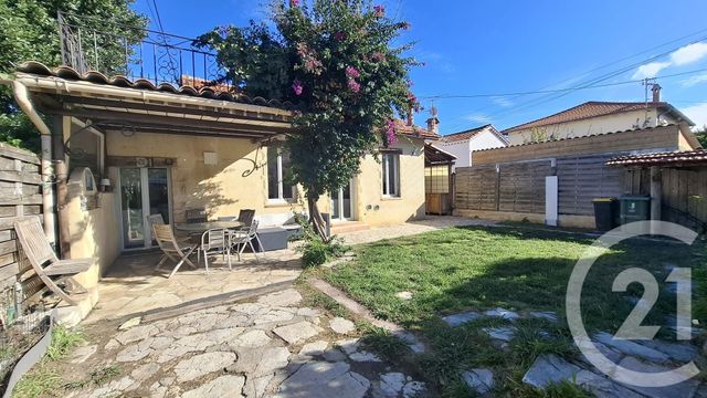 Maison &agrave; louer - 4 pi&egrave;ces - 86,06 m2 - Antibes - 06 - PROVENCE-ALPES-COTE-D-AZUR