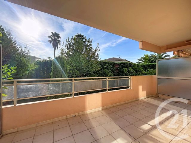 Appartement F1 &agrave; vendre - 1 pi&egrave;ce - 30,20 m2 - Antibes - 06 - PROVENCE-ALPES-COTE-D-AZUR
