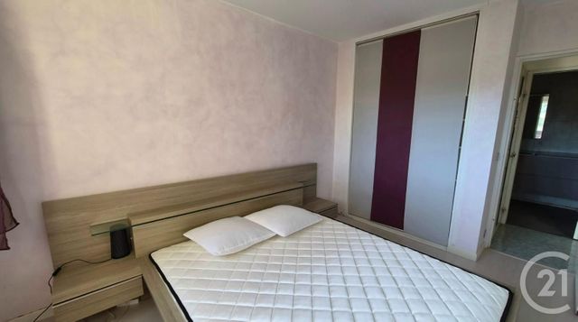 Appartement T3 &agrave; louer - 3 pi&egrave;ces - 66,67 m2 - Vallauris - 06 - PROVENCE-ALPES-COTE-D-AZUR