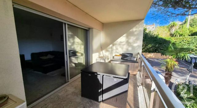 Appartement T3 &agrave; louer - 3 pi&egrave;ces - 66,67 m2 - Vallauris - 06 - PROVENCE-ALPES-COTE-D-AZUR