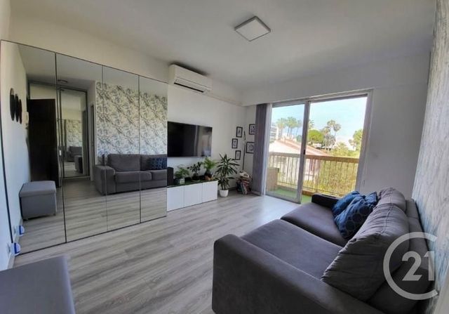 Appartement 1 pièce 21 m² · à Antibes · 21 m² · 724 €/mois