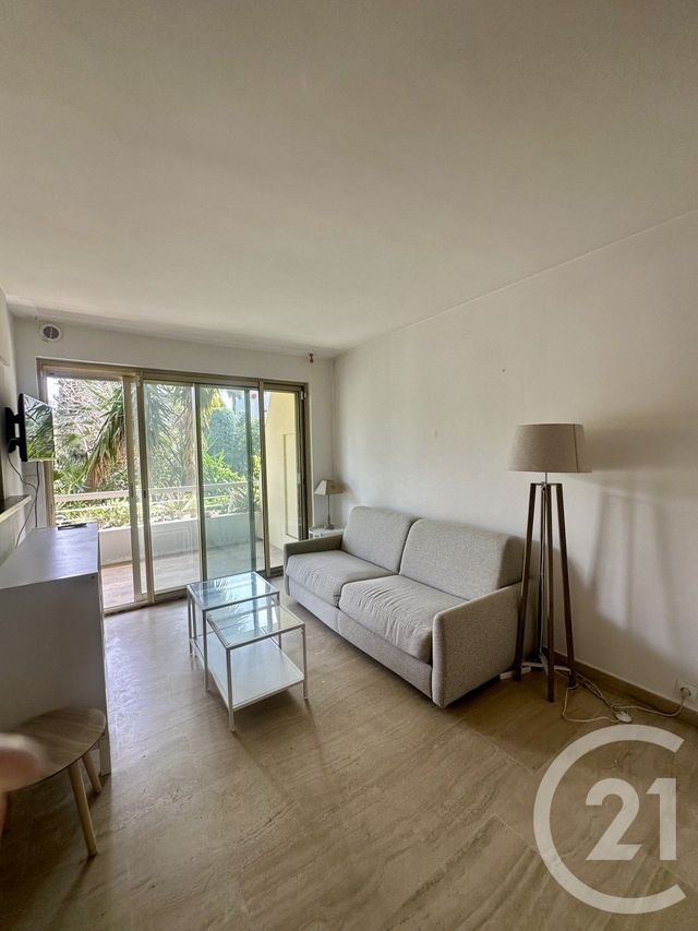 Appartement Studio &agrave; louer - 1 pi&egrave;ce - 29,13 m2 - Cannes - 06 - PROVENCE-ALPES-COTE-D-AZUR