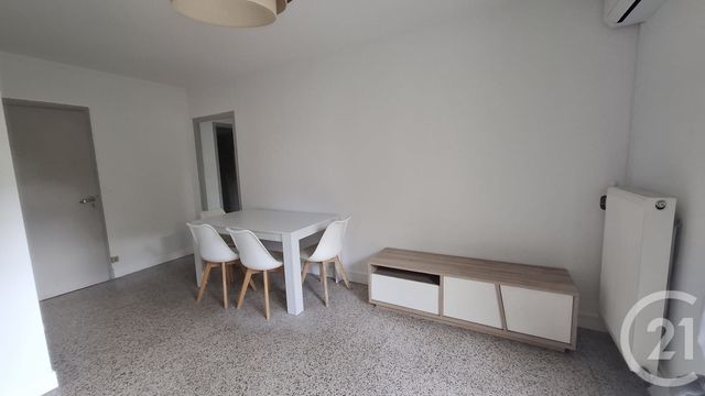 Appartement T3 &agrave; louer - 3 pi&egrave;ces - 54,60 m2 - Juan Les Pins - 06 - PROVENCE-ALPES-COTE-D-AZUR