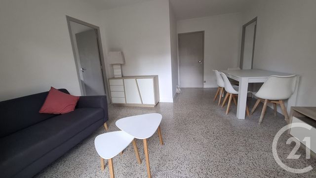 Appartement T3 &agrave; louer - 3 pi&egrave;ces - 54,60 m2 - Juan Les Pins - 06 - PROVENCE-ALPES-COTE-D-AZUR