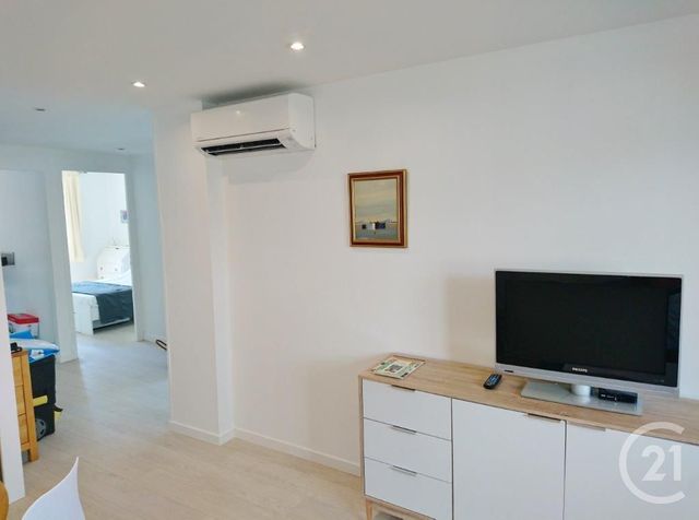 Appartement T3 &agrave; louer - 3 pi&egrave;ces - 59,50 m2 - Antibes - 06 - PROVENCE-ALPES-COTE-D-AZUR