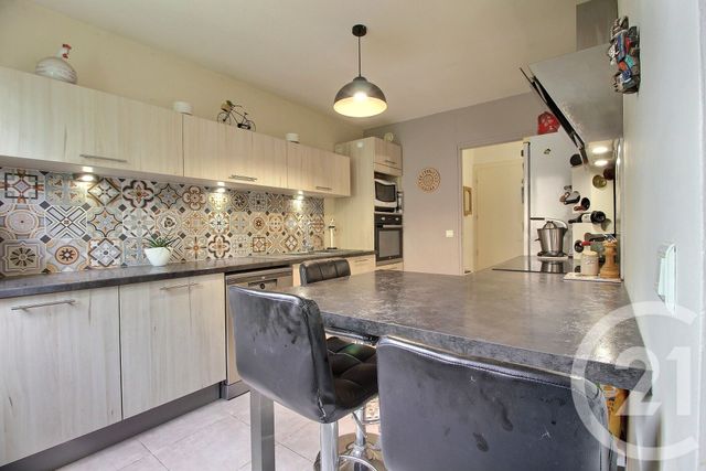 Appartement F5 &agrave; vendre - 5 pi&egrave;ces - 100,34 m2 - Thonon Les Bains - 74 - RHONE-ALPES