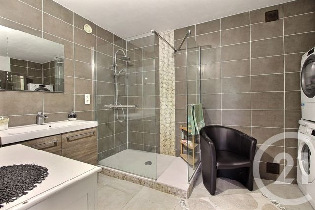 Appartement T4 &agrave; vendre - 5 pi&egrave;ces - 100,34 m2 - Thonon Les Bains - 74 - RHONE-ALPES
