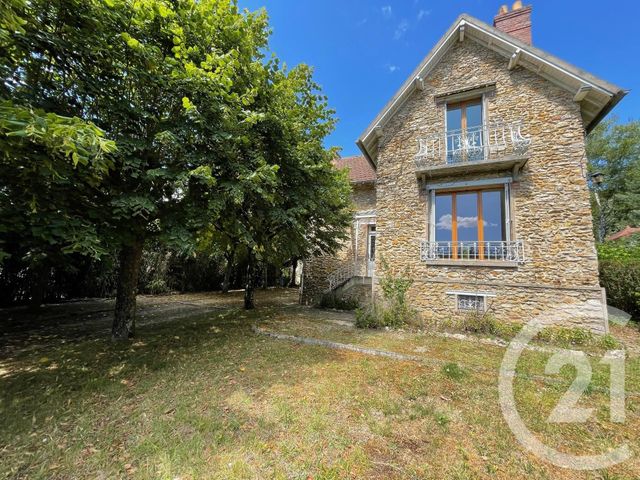Maison a louer rambouillet - 4 pièce(s) - 311.5 m2 - Surfyn