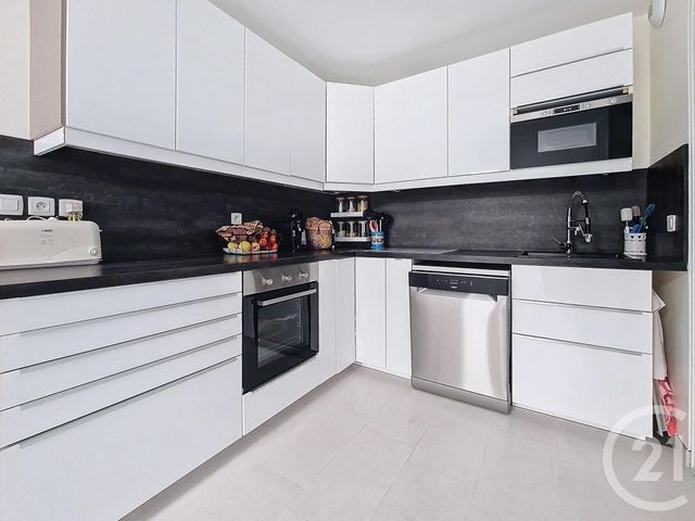 Appartement F4 à vendre - 4 pièces - 79,43 m2 - Rambouillet - 78 - ILE-DE-FRANCE