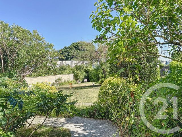 Maison à vendre - 9 pièces - 199,16 m2 - Rambouillet - 78 - ILE-DE-FRANCE