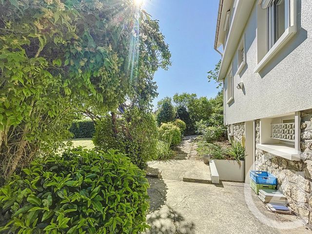 Maison à vendre - 9 pièces - 199,16 m2 - Rambouillet - 78 - ILE-DE-FRANCE