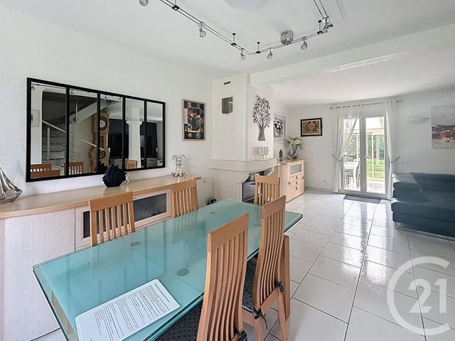 Maison à vendre - 8 pièces - 190 m2 - Orcemont - 78 - ILE-DE-FRANCE