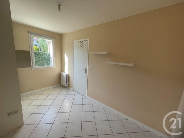 Maison à louer - 3 pièces - 58,31 m2 - Les Essarts Le Roi - 78 - ILE-DE-FRANCE