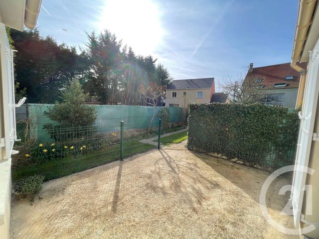 Maison à louer - 3 pièces - 58,31 m2 - Les Essarts Le Roi - 78 - ILE-DE-FRANCE