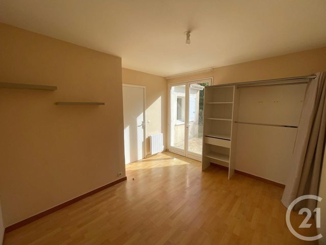 Maison à louer - 3 pièces - 58,31 m2 - Les Essarts Le Roi - 78 - ILE-DE-FRANCE