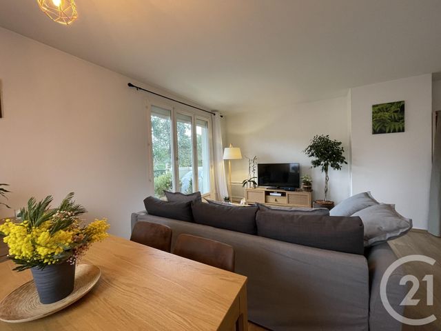 Appartement F3 à louer - 3 pièces - 62,86 m2 - Rambouillet - 78 - ILE-DE-FRANCE