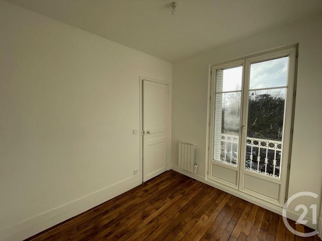 Appartement F2 &agrave; louer - 2 pi&egrave;ces - 65,80 m2 - Rambouillet - 78 - ILE-DE-FRANCE