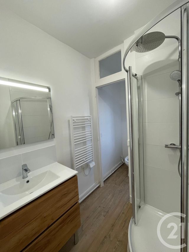 Appartement F2 &agrave; louer - 2 pi&egrave;ces - 65,80 m2 - Rambouillet - 78 - ILE-DE-FRANCE