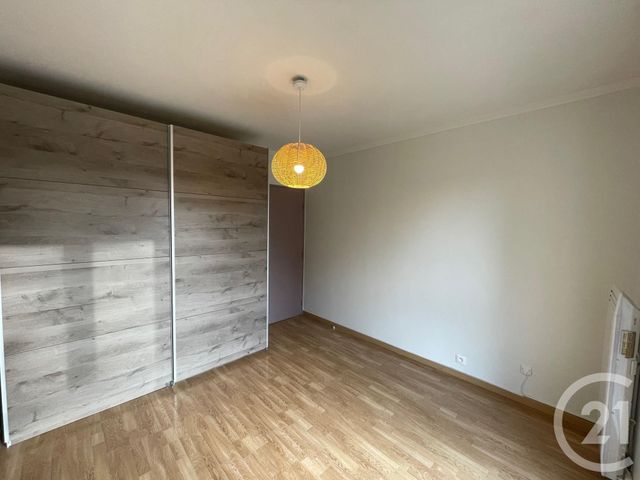 Appartement F3 &agrave; louer - 3 pi&egrave;ces - 68,37 m2 - Rambouillet - 78 - ILE-DE-FRANCE