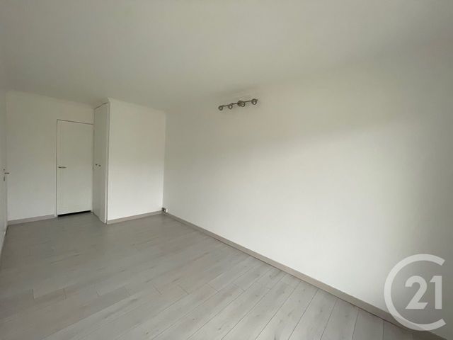 Appartement F4 &agrave; louer - 4 pi&egrave;ces - 97,58 m2 - Magny Les Hameaux - 78 - ILE-DE-FRANCE
