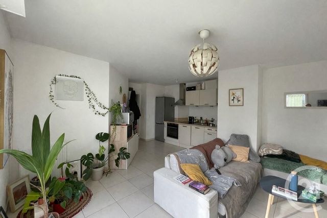 Appartement F3 &agrave; louer - 3 pi&egrave;ces - 63,04 m2 - Rambouillet - 78 - ILE-DE-FRANCE