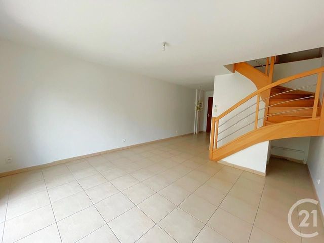 Maison &agrave; louer - 5 pi&egrave;ces - 88,36 m2 - Rambouillet - 78 - ILE-DE-FRANCE