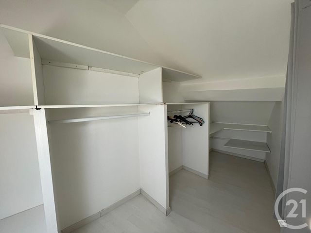 Appartement Duplex &agrave; louer - 2 pi&egrave;ces - 36,95 m2 - Gallardon - 28 - CENTRE