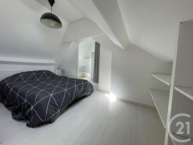 Appartement Duplex &agrave; louer - 2 pi&egrave;ces - 36,95 m2 - Gallardon - 28 - CENTRE