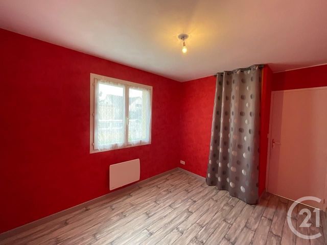 Maison &agrave; louer - 4 pi&egrave;ces - 81,25 m2 - Villiers Le Morhier - 28 - CENTRE