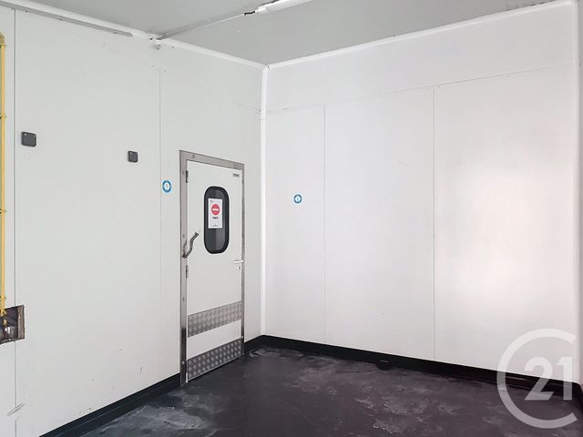 Murs à vendre à vendre - 252.0 m2 - 78 - Yvelines