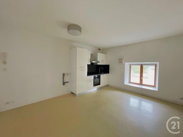 Appartement Duplex &agrave; louer - 2 pi&egrave;ces - 37,94 m2 - Gallardon - 28 - CENTRE