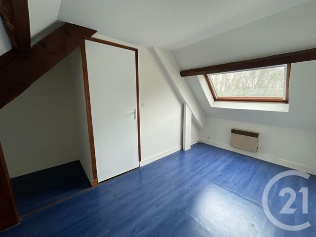 Appartement Duplex &agrave; louer - 2 pi&egrave;ces - 38,26 m2 - Gallardon - 28 - CENTRE