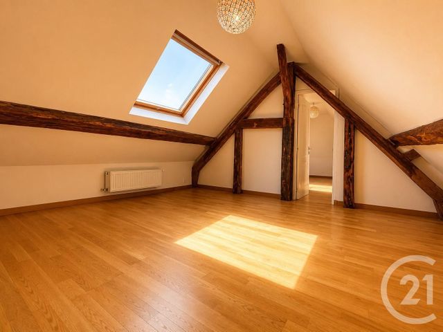 Maison &agrave; louer - 3 pi&egrave;ces - 78,56 m2 - Sonchamp - 78 - ILE-DE-FRANCE