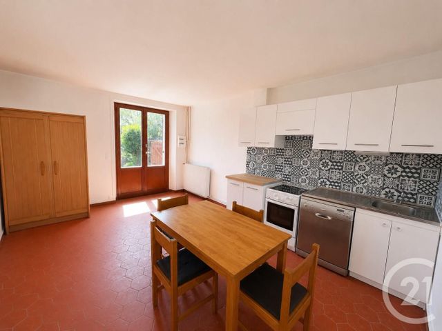 Maison &agrave; louer - 3 pi&egrave;ces - 78,56 m2 - Sonchamp - 78 - ILE-DE-FRANCE