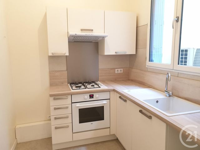 Appartement F3 &agrave; louer - 3 pi&egrave;ces - 62,20 m2 - Rambouillet - 78 - ILE-DE-FRANCE