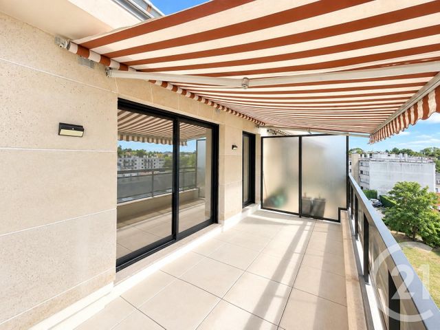 Appartement Duplex &agrave; louer - 3 pi&egrave;ces - 94,66 m2 - Rambouillet - 78 - ILE-DE-FRANCE