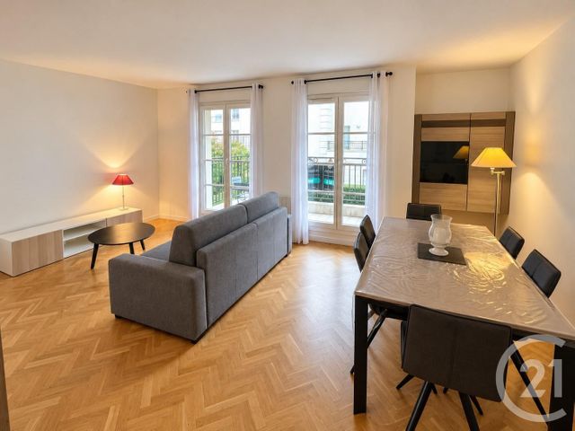 Appartement F3 &agrave; louer - 3 pi&egrave;ces - 67,90 m2 - Rambouillet - 78 - ILE-DE-FRANCE