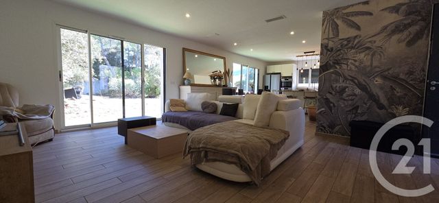 Maison &agrave; vendre - 5 pi&egrave;ces - 125,98 m2 - Pourcieux - 83 - PROVENCE-ALPES-COTE-D-AZUR