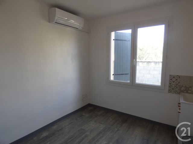 Bureaux à louer - 134.0 m2 - 83 - Var